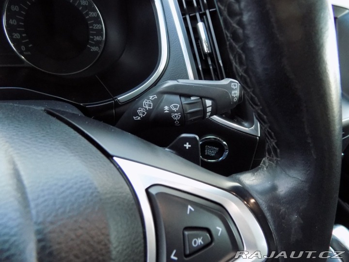 Ford S-MAX 2.0TDCi/Titanium/AT/LED/ 2015