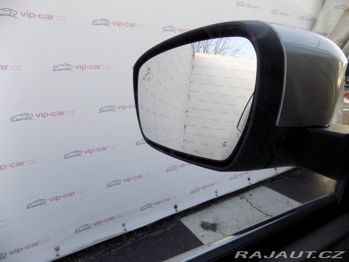 Ford S-MAX 2.0TDCi/Titanium/AT/LED/ 2015