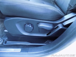 Ford S-MAX 2.0TDCi/Titanium/AT/LED/ 2015