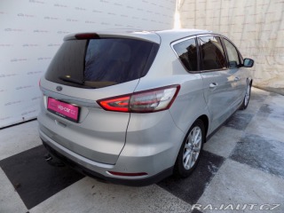 Ford S-MAX 2.0TDCi/Titanium/AT/LED/ 2015
