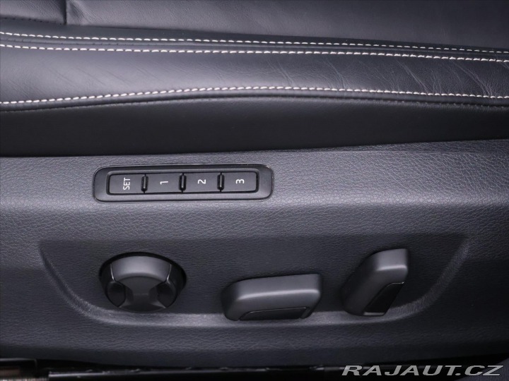 Škoda Superb 1,4 iV 115KW Laurin & 2020