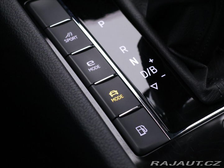 Škoda Superb 1,4 iV 115KW Laurin & 2020