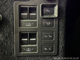 Land Rover Discovery 3.0 TD V6 190KW FIRST EDI 1800