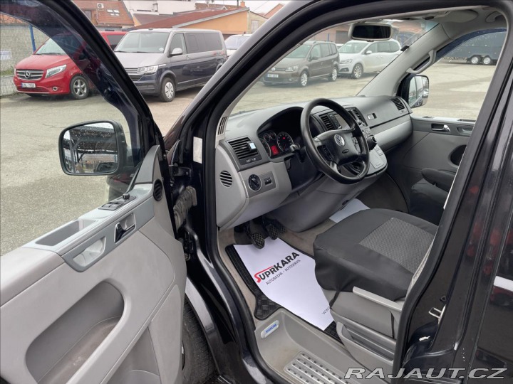Volkswagen Multivan 2,5 TDi 128kW 4motion Web 2004