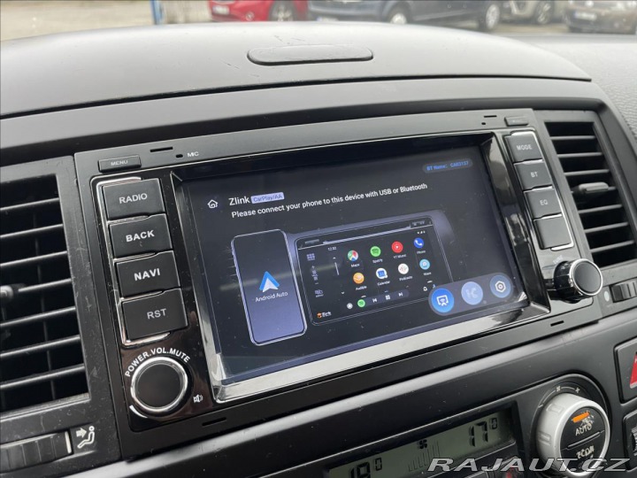 Volkswagen Multivan 2,5 TDi 128kW 4motion Web 2004