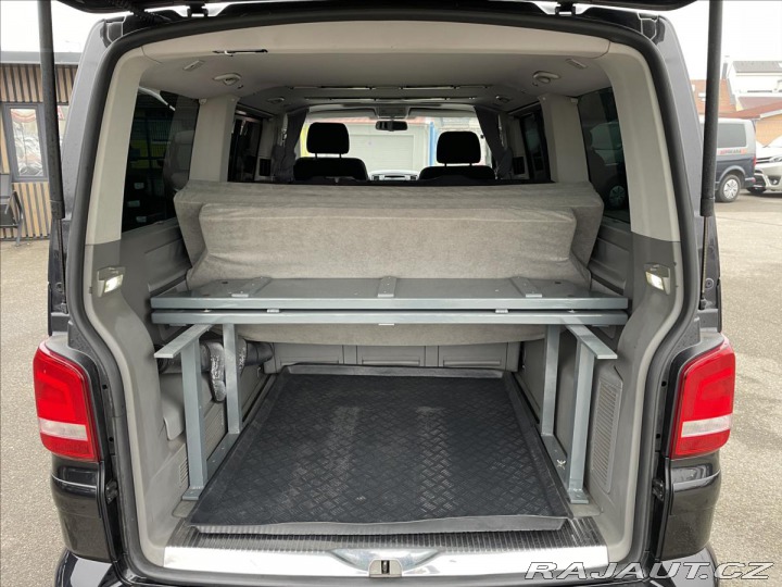 Volkswagen Multivan 2,5 TDi 128kW 4motion Web 2004