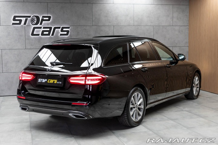Mercedes-Benz E E 220d*REZERVACE* 2018