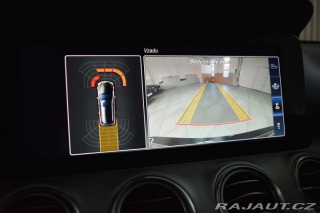 Mercedes-Benz E E 220d 4x4*AMG*TAŽNÉ*PANO 2018