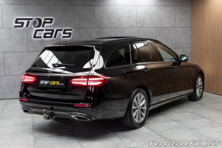 Mercedes-Benz E E 220d 4x4*AMG*TAŽNÉ*PANO 2018
