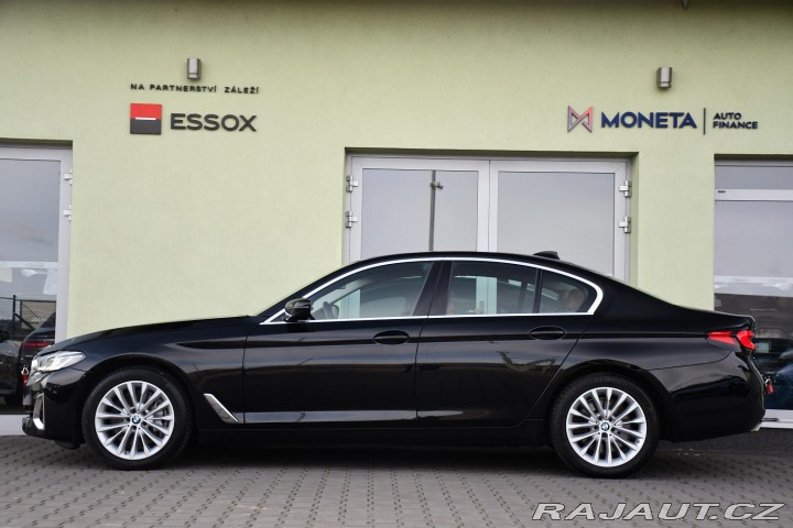 BMW 5 530d xD LUXURY LINE ČR 2021