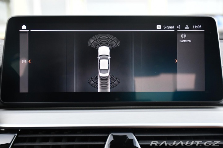 BMW 5 530d xD LUXURY LINE ČR 2021