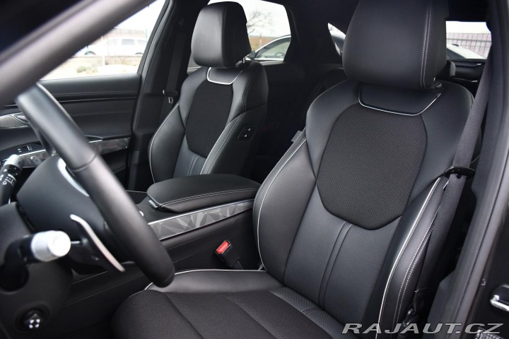 Ostatní značky Ostatní modely Genesis GV70 2.2CRDi AWD SPORT REZERVA 2024