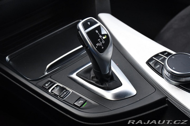 BMW 3 330d xDrive MPaket SERV.K 2017