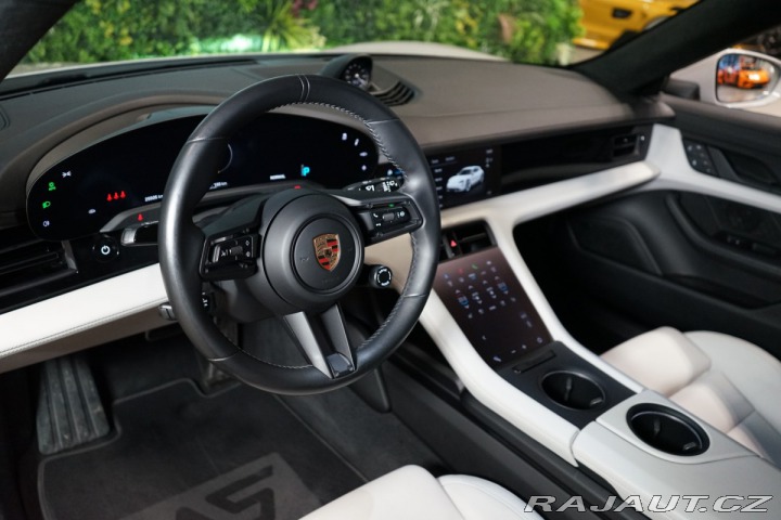 Porsche Taycan GTS Sport Turismo*MASÁŽ*P 2023