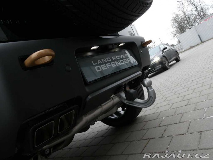 Land Rover Defender 110 4,4 OCTA P635 2025