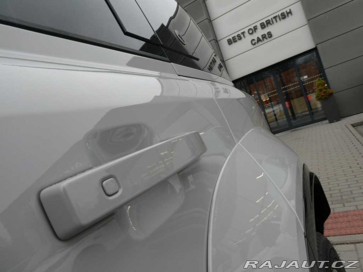 Land Rover Defender 110 4,4 OCTA P635 2025