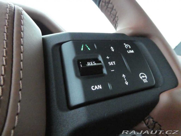 Land Rover Defender 110 4,4 OCTA P635 2026