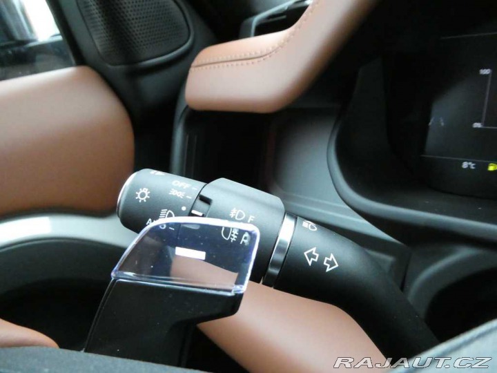 Land Rover Defender 110 4,4 OCTA P635 2025