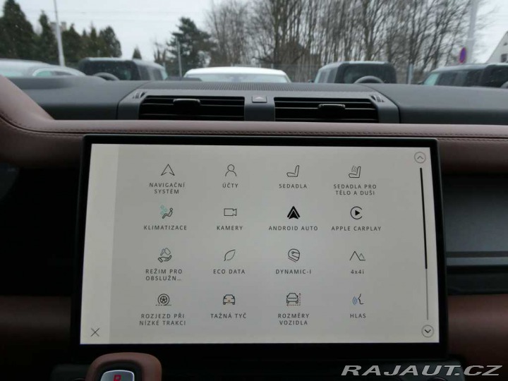 Land Rover Defender 110 4,4 OCTA P635 2025