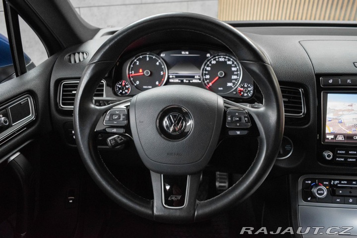 Volkswagen Touareg 3.0 TDI REZERVACE 2018