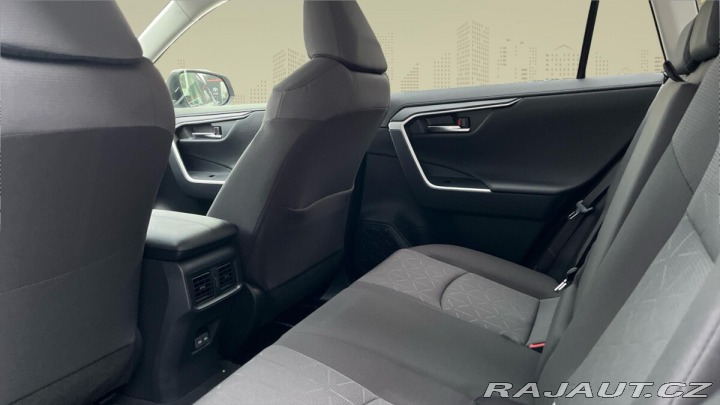 Toyota RAV4 2,5 Hybrid CVT Comfort St 2025