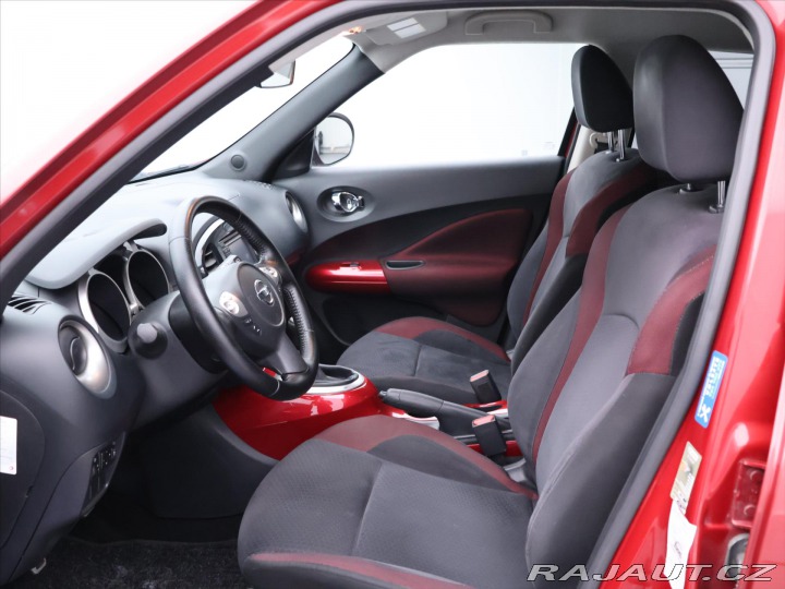 Nissan Juke 1,6 DIG-T 140kW Tekna 2010