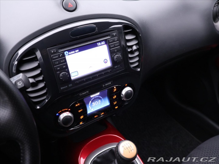 Nissan Juke 1,6 DIG-T 140kW Tekna 2010