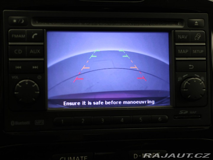 Nissan Juke 1,6 DIG-T 140kW Tekna 2010