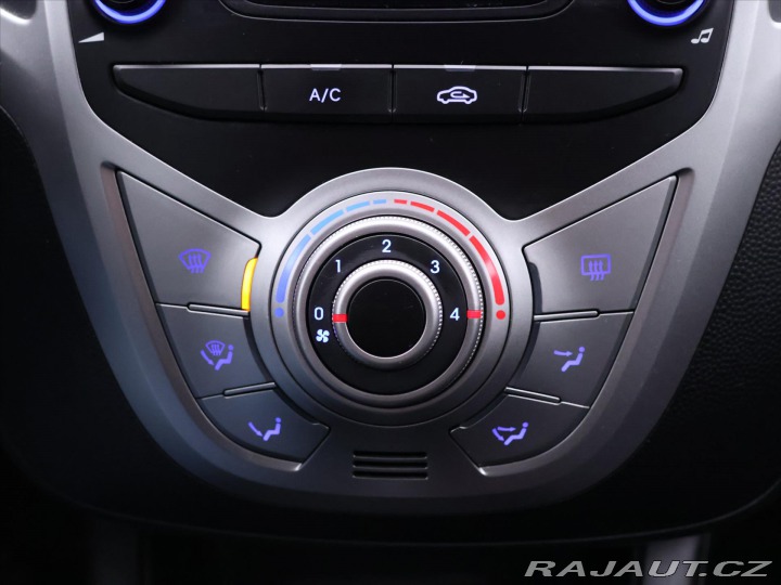 Hyundai ix20 1,4 i 66kW CZ Klima 1.Maj 2014