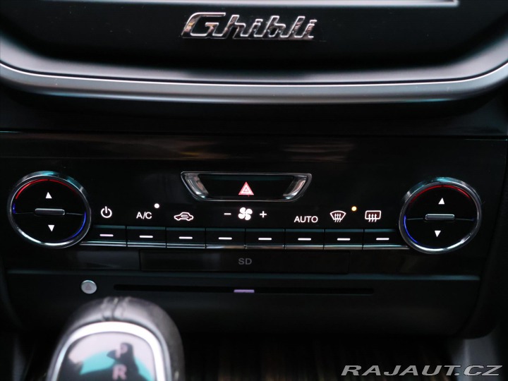 Maserati Ghibli 3,0 i 302kw 4X4 Q4 2014