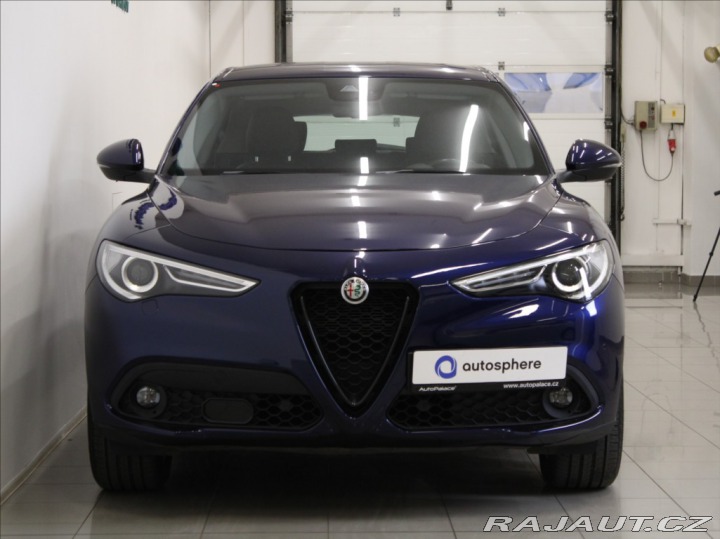 Alfa Romeo Stelvio 2,1 JTD 140kW Q4 Bezklíč 2020