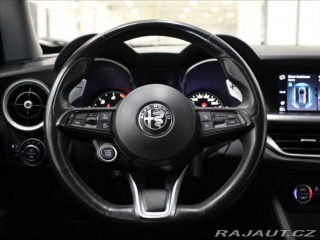 Alfa Romeo Stelvio 2,1 JTD 140kW Q4 Bezklíč 2020