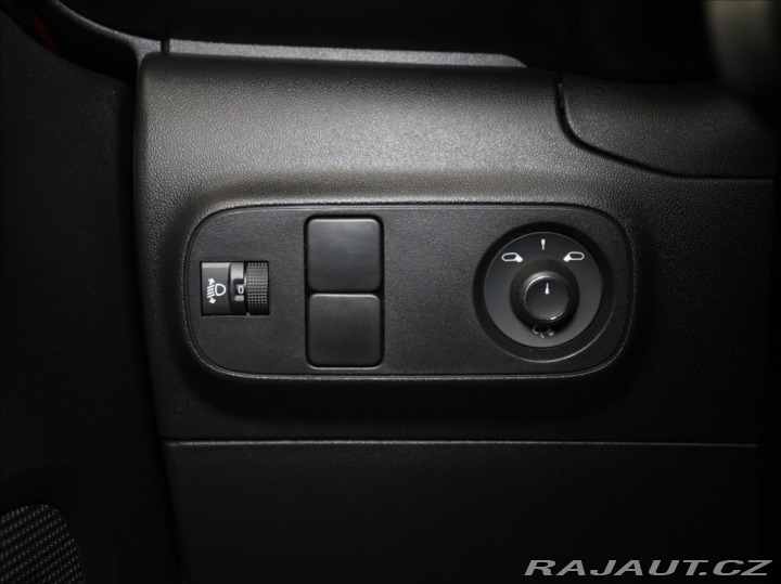 Citroën C3 1,2 PT 81kW MAX CarPlay 1 2024