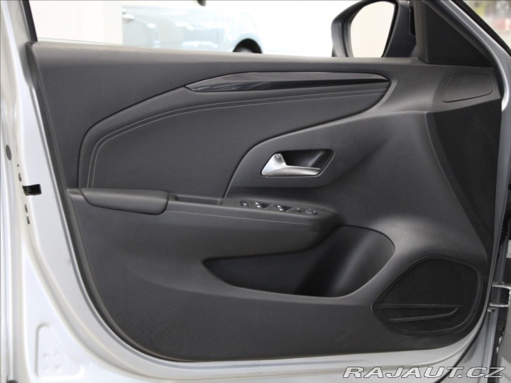 Opel Corsa 1,2 GS-line BEZKLÍČ Kamer 2024