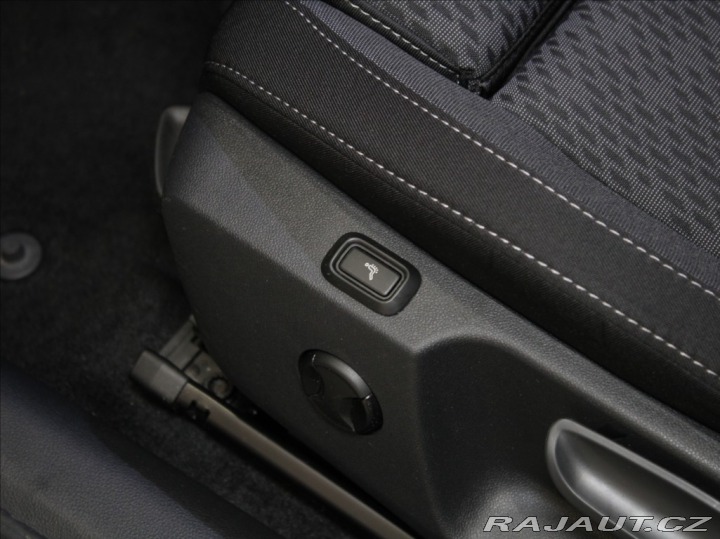 Škoda Octavia 1,5 G-Tec DSG Style MASÁŽ 2023