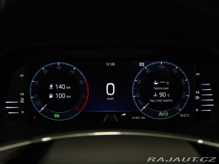 Škoda Octavia 1,5 G-Tec DSG Style MASÁŽ 2023