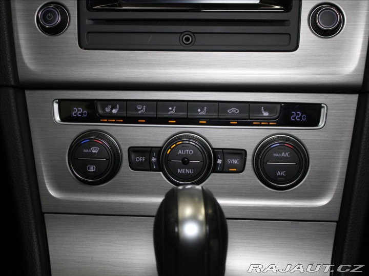 Volkswagen Golf 1,2 TSi 81kW DSG 2.maj.75 2015