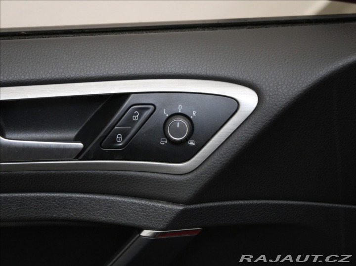 Volkswagen Golf 1,2 TSi 81kW DSG 2.maj.75 2015