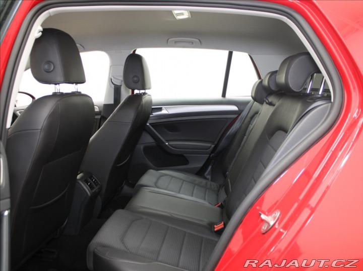 Volkswagen Golf 1,2 TSi 81kW DSG 2.maj.75 2015