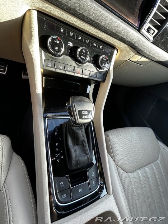 Škoda Kodiaq 2,0 L&K,4x4,WEBASTO 1800