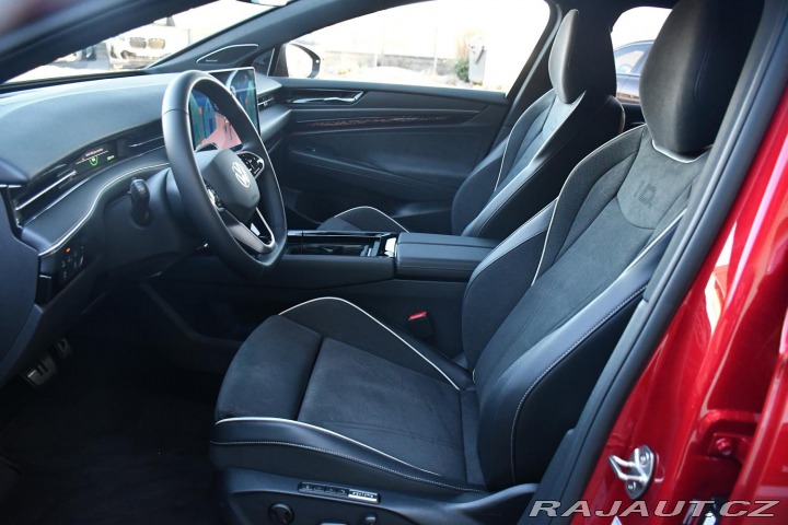 Volkswagen ID.7 Tourer PRO S PEOPLE 86kWh 5L-ZÁR 2025