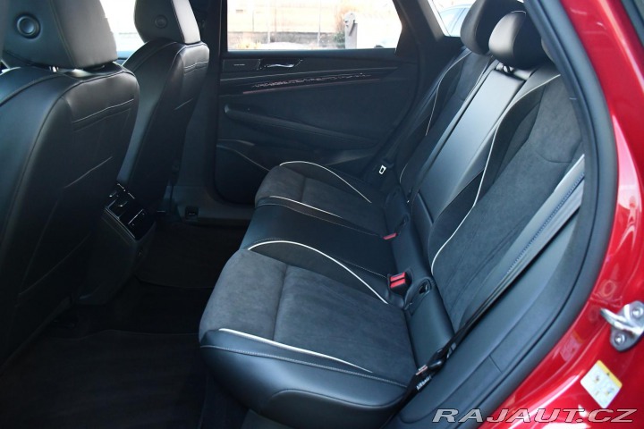 Volkswagen ID.7 Tourer PRO S PEOPLE 86kWh 5L-ZÁR 2025