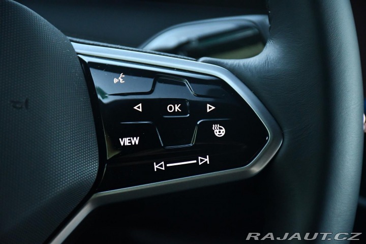 Volkswagen ID.7 Tourer PRO S PEOPLE 86kWh 5L-ZÁR 2025