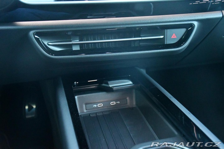 Volkswagen ID.7 Tourer PRO S PEOPLE 86kWh 5L-ZÁR 2025