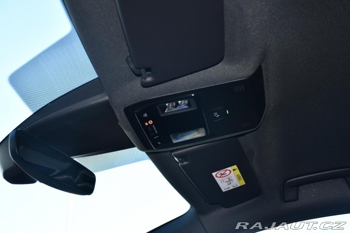 Volkswagen ID.7 Tourer PRO S PEOPLE 86kWh 5L-ZÁR 2025