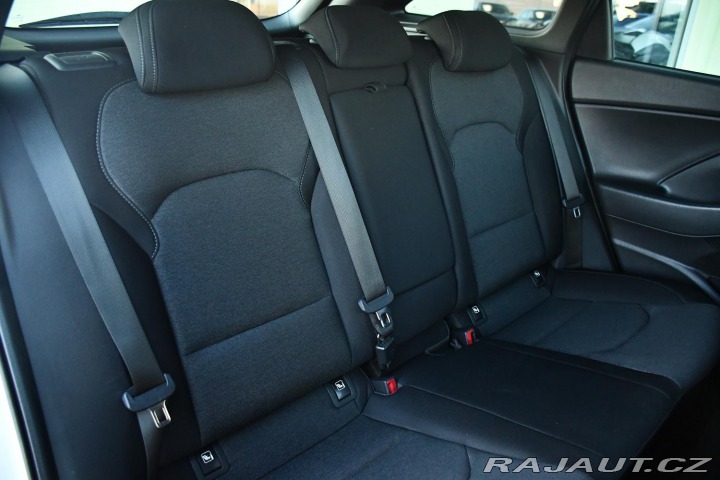 Hyundai i30 1.6 CRDi SMART TAŽNÉ REZE 2022