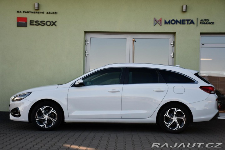 Hyundai i30 1.6 CRDi SMART TAŽNÉ KAME 2022