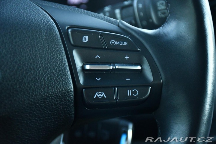 Hyundai i30 1.6 CRDi SMART TAŽNÉ KAME 2022