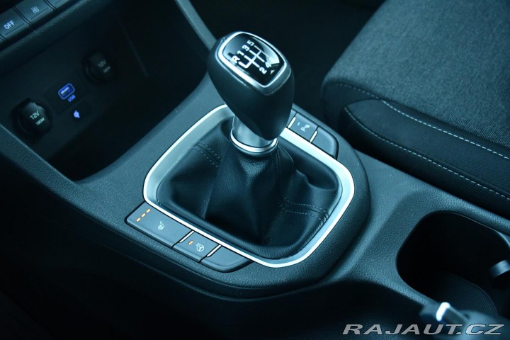 Hyundai i30 1.6 CRDi SMART TAŽNÉ KAME 2022