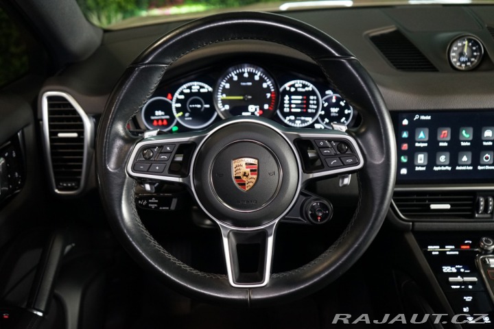 Porsche Cayenne Coupe E-Hybrid PANO*VZDUC 2022